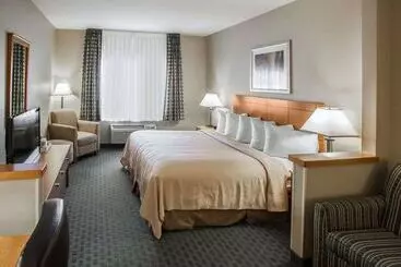 בית מלון כפרי Quality Inn Near I72 And Hwy 51