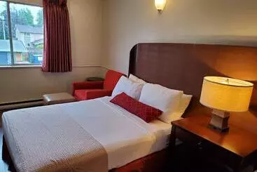 Отель Alpine Inn Abbotsford