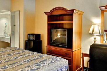 Отель Econo Lodge Wexford