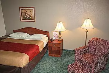 Отель Econo Lodge Salina Scenic Route 89 & I 70