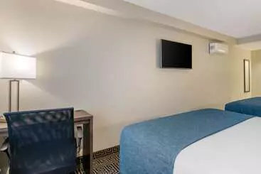 בית מלון כפרי Quality Inn Centre Ville