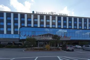 Hotel Chuncheon Bears