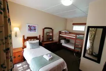 ホテル Eight Bells Mountain Inn