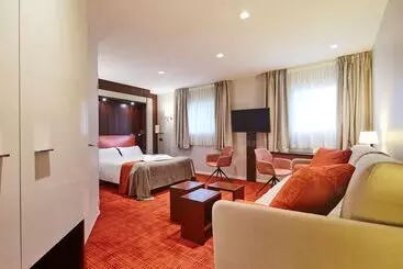 호텔 Kyriad Nantes Sud  Bouaye Aeroport