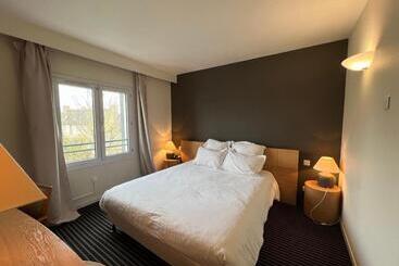 هتل Le Pre Saint Germain