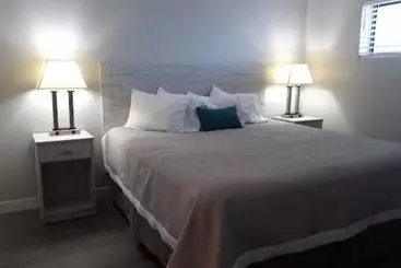 مُتل Surf Suites