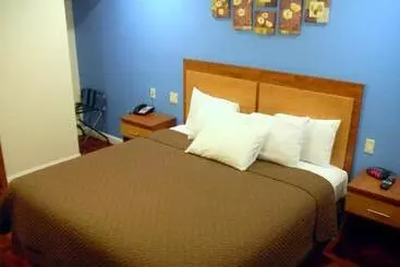 בית מלון כפרי Fairbridge Inn & Suites Gateway To Yosemite