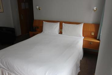 ホテル Salterns Harbourside