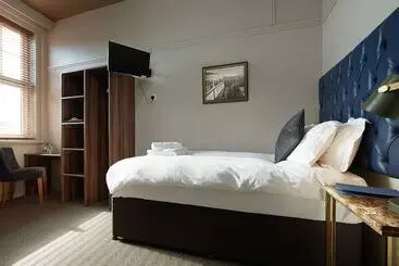 בית מלון כפרי The Falcon