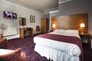 호텔 The Royal Hop Pole Wetherspoon