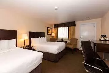 Hotel Quality Inn & Suites