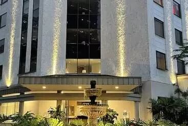 Hotel Poblado Plaza