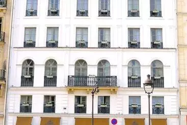 ホテル Des Grands Hommes