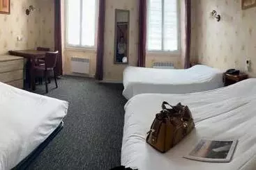 בית מלון כפרי Du Lion D Or