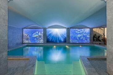 Hotel Le Roi Theodore & Spa