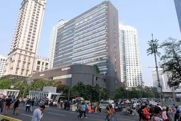 Отель Ayana Midplaza Jakarta