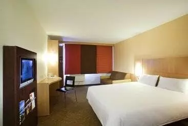 Отель Ibis Dublin