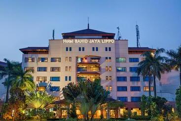 בית מלון כפרי Sahid Jaya Lippo Cikarang