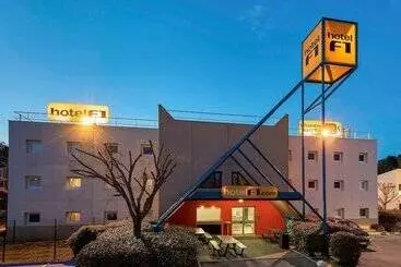 Hotel F1 Orange Centre Echangeur A7 A9