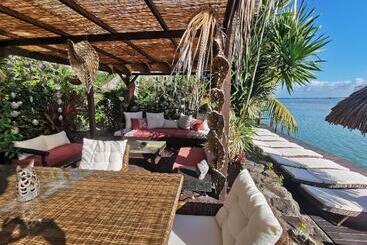 Hotell Fenua Mata I Oa