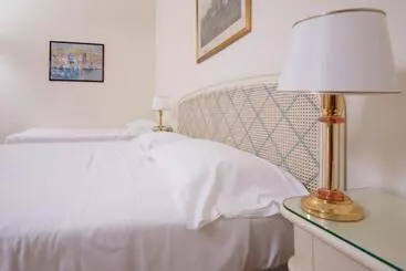 Grand Hotel De Londres