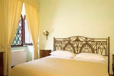 酒店 La Badia Di Orvieto