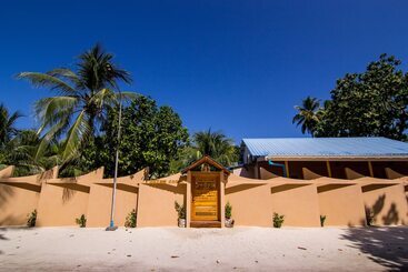 پانسیون Dream Coral