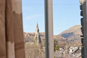 בית מלון כפרי Elder Grove