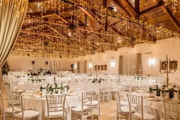 هتل Mercure Villa Romanazzi Carducci Bari