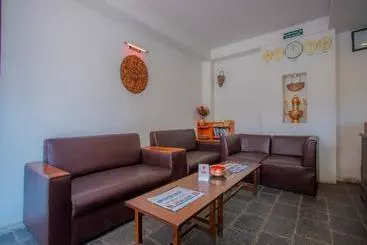 هتل Kotee Home By Oyo Rooms