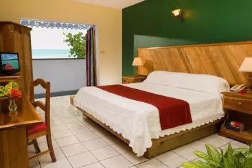 Legends Beach Resort