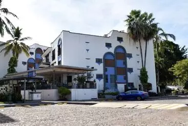 Szálloda Puerto De Luna Pet Friendly And Family Suites