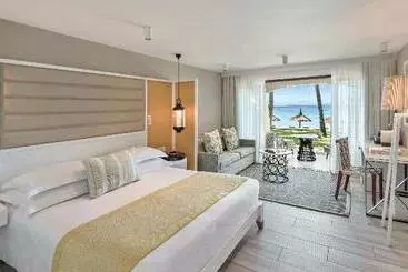 Курорт Constance Belle Mare Plage