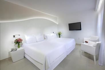 Hotel Oasis Tulum Lite