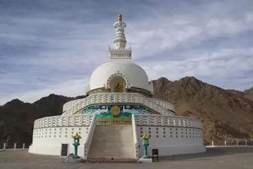 Hotel Sangaylay Palace