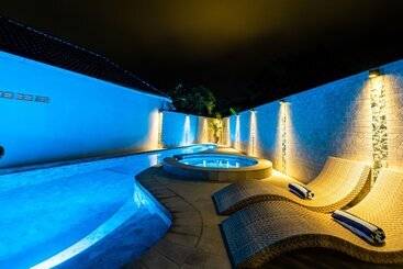 آپارتمان‌های توریست‌ها Villa Farsight Nusa Dua