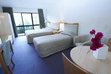 فندق Capital Lodge Motor Inn