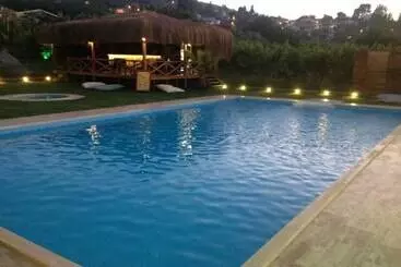 Hotel Salkim Konak Agac Evler