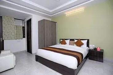 Otel Super Tipsyy Inn 015