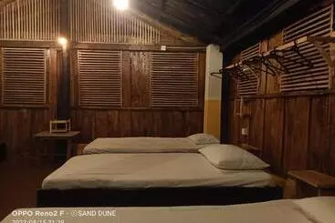 Safasurf Camp   Hostel
