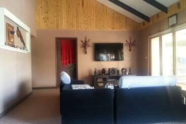 Turista apartmanok Marrs Villa