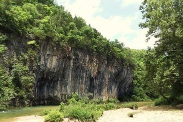 فندق Echo Bluff State Park