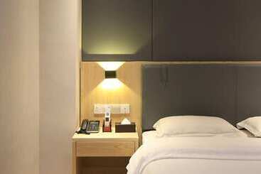 בית מלון כפרי Guangzhou Freedom