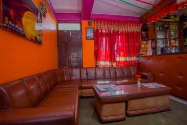 Hotelli Oyo 257 Dattatreya Guest House