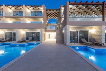 هتل Sun And Sea Plus Resort