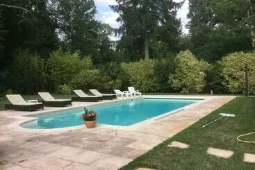 Les Enclos Bed And Breakfast à 4 Mn De Chantilly