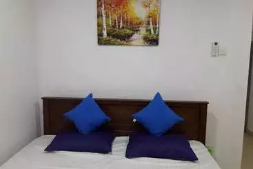 Bed and Breakfast Airport Pearl Garden Transit