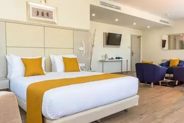 ホテル Sidi Yahia