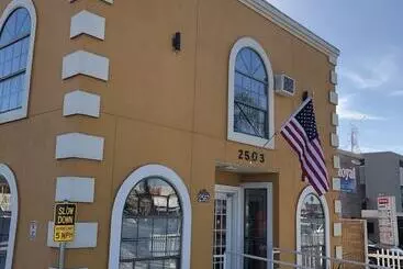 Hwy 59 Motel Laredo Medical Center