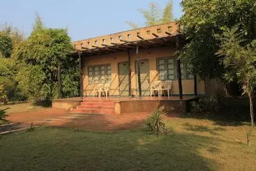 Resort The Celebration Van Vilas Kanha